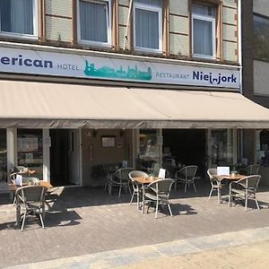 Hotel American